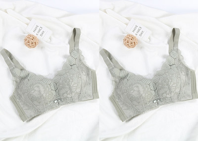 Két csipkés melltartó készlet