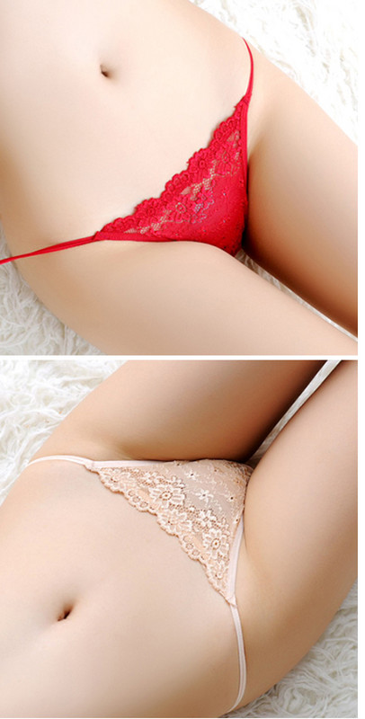 Két csipke tangából álló készlet