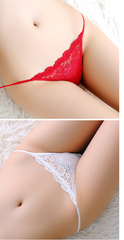 Két csipke tangából álló készlet