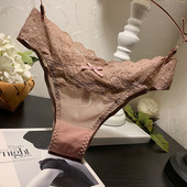 Női bikini csipkével