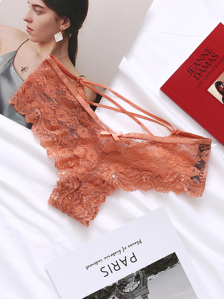 Női csipke bikinik keresztkötéssel