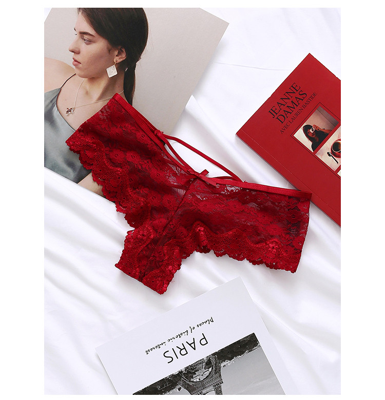 Női csipke bikinik keresztkötéssel