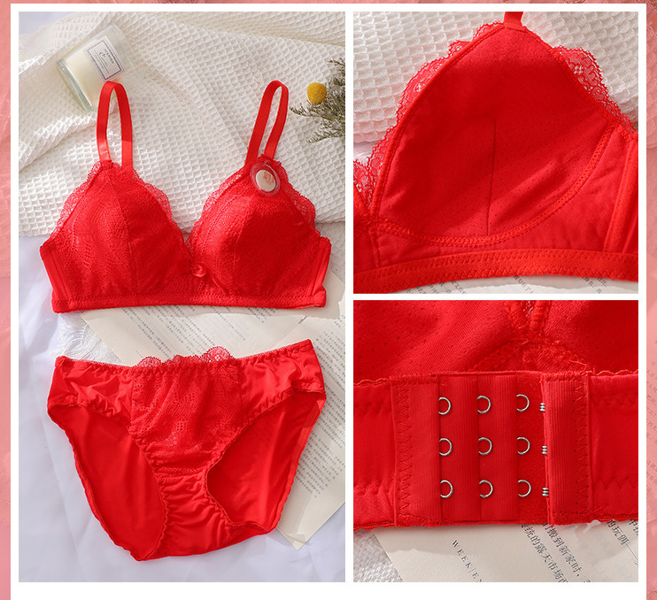 Női csipkekészlet háromszög alakú kupakkal