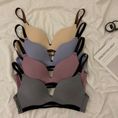 Lezser női melltartó - letisztult modell