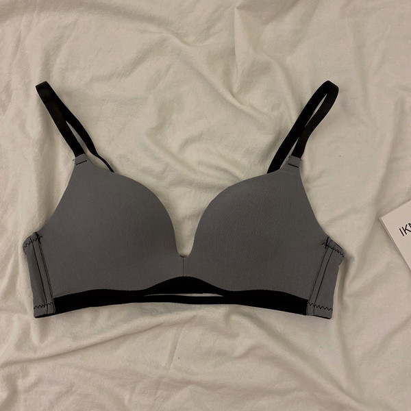 Lezser női melltartó - letisztult modell