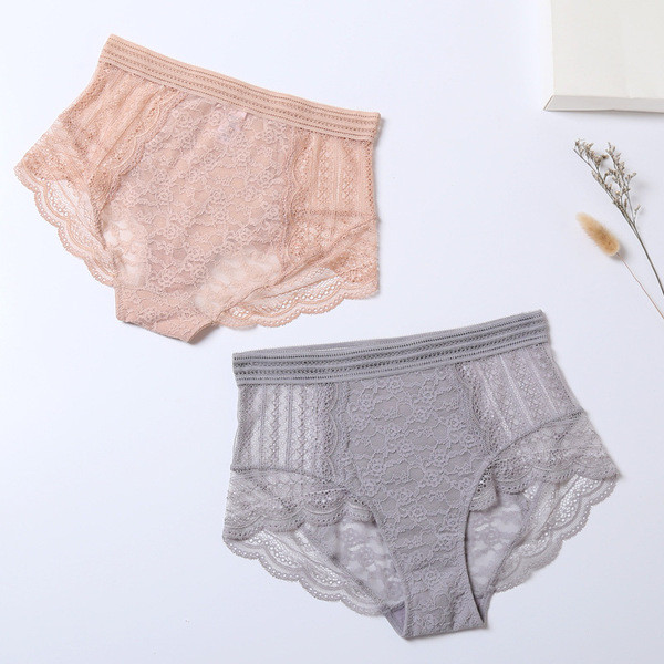 Női bikini magas derékkal és csipkével