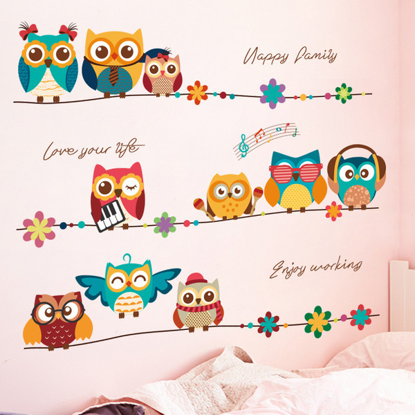 Lipdukas su pelėda vaikų kambariui