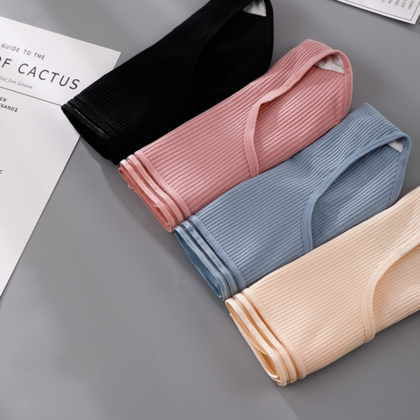 Ženski pamučni bikini jednobojni model