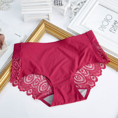 Modern női bikini csipkével és magas derékkal