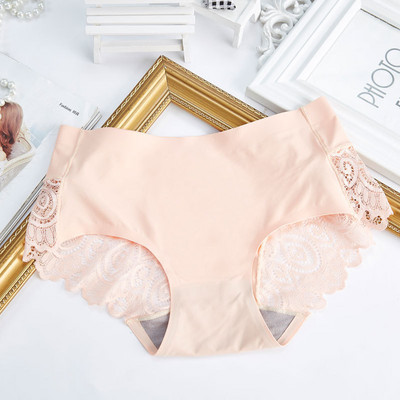 Modern női bikini csipkével és magas derékkal