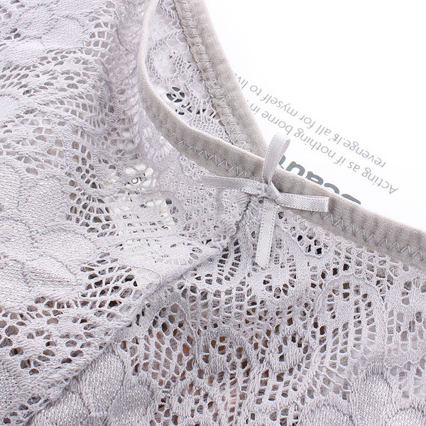 Hétköznapi csipke bikinik nőknek