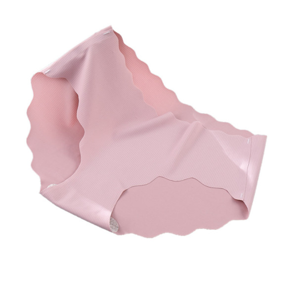 Varrás nélküli, sima női bikini modell