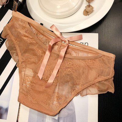 Női csipke bikini fürtökkel és szalaggal