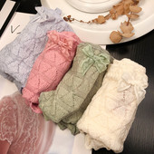 Női bikini csipkével és magas derékkal