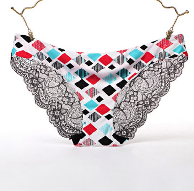 Γυναικεία χρωματιστά μπικίνι με δαντέλα