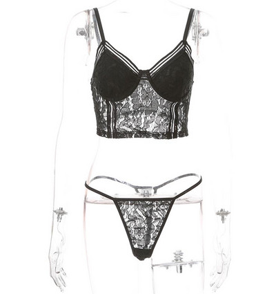 Női csipke fehérnemű szett melltartóval és fekete tangával