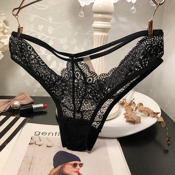 Női csipke bikini kivágással