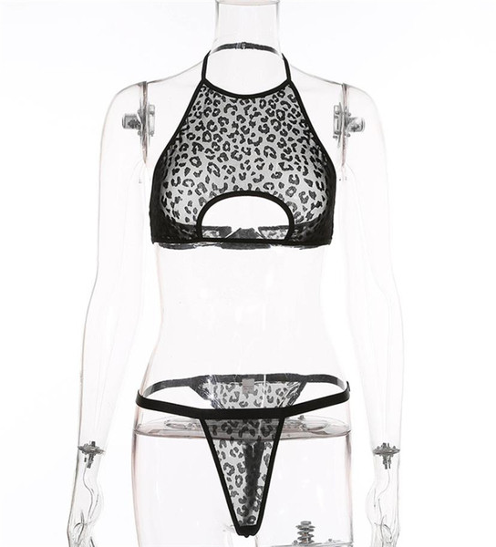 Μοντέρνα γυναικεία εσώρουχα σε δύο μέρη με μοτίβο λεοπάρ