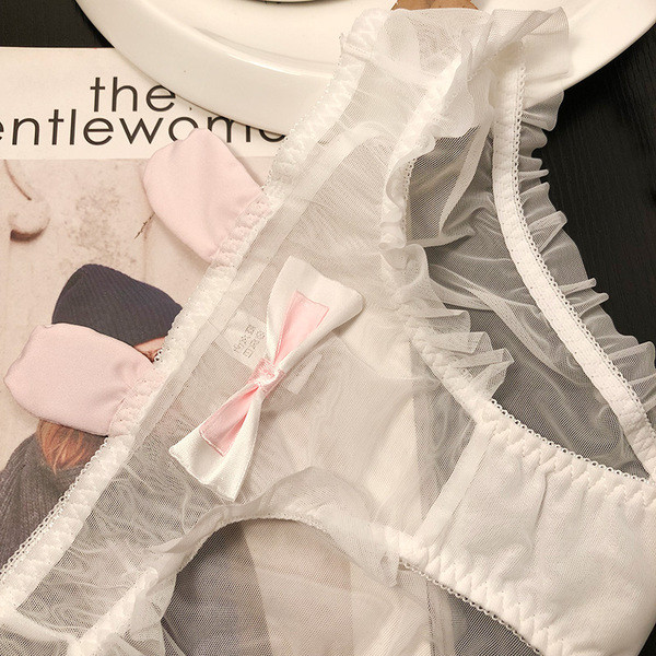 Γυναικείο μπικίνι με κορδέλα και τρισδιάστατο στοιχείο