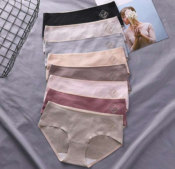 Γυναικείο χωρίς ραφής μπικίνι με κέντημα