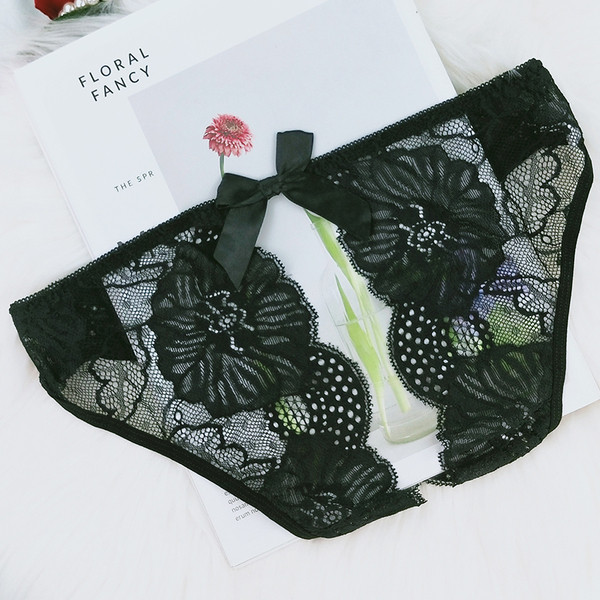 3 darab női csipke bikini szett szalaggal