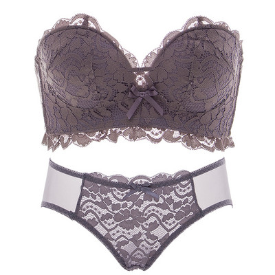 Intim fehérnemű csipkés melltartó típusú bridgette vagy női szett új modellje