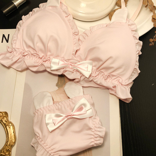 Fehérnemű szett 3D elemmel és fürtökkel