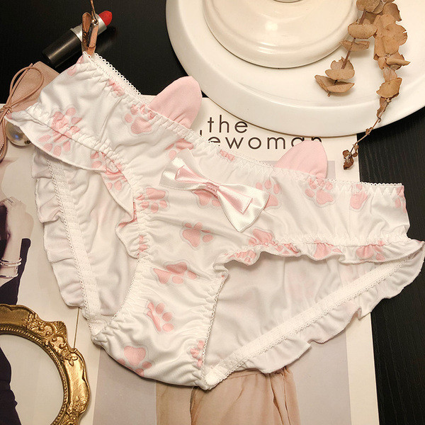 Fehérnemű szett 3D elemmel és fürtökkel