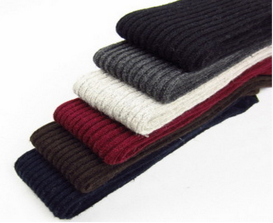 Μακρυές πλεκτές κάλτσες για γυναίκες