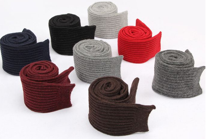 Μακρυές πλεκτές κάλτσες για γυναίκες