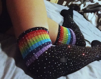 Női hosszú zokni fényes részecskékkel