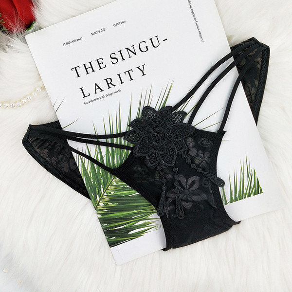 Három női bikini szett csipkével