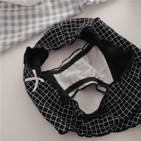 Öt fekete-fehér mindennapi bikini szett