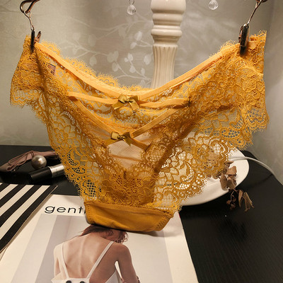 Női csipke bikinik keresztkötéssel