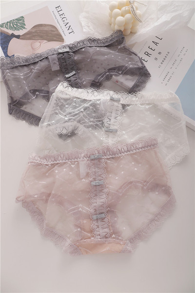 Σετ από τρία τεμάχια γυναικεία μπικίνι με κανονική μέση