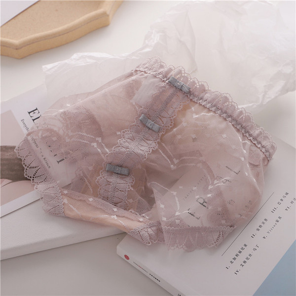 Σετ από τρία τεμάχια γυναικεία μπικίνι με κανονική μέση