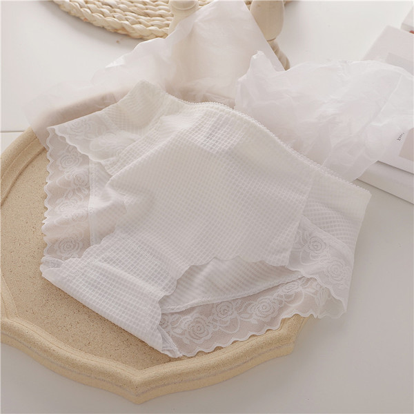 Négy pamut női bikini szett fehér színben