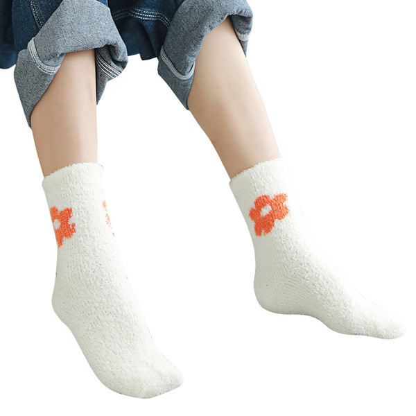 Γυναικείες χειμερινές κάλτσες από μαλακό ύφασμα με τύπωμα