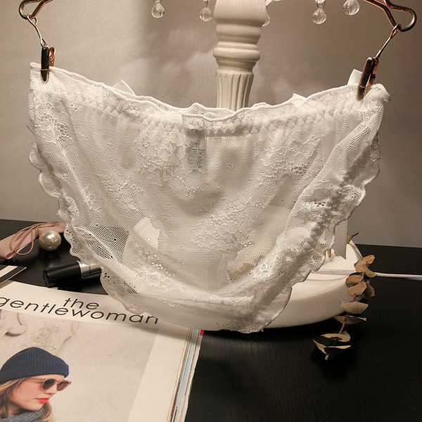 Női csipke bikini szalagokkal