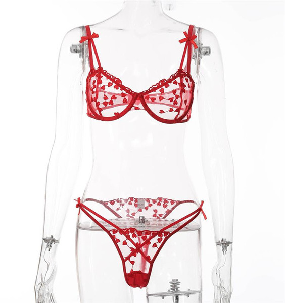 Κόκκινο σετ εσωρούχων σε δύο μέρη