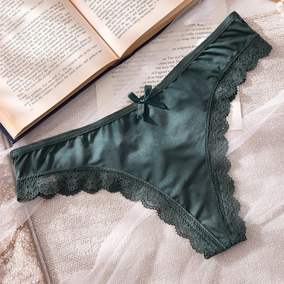 Νέο μοντέλο γυναικεία στρινγκ με δαντέλα και κορδέλα