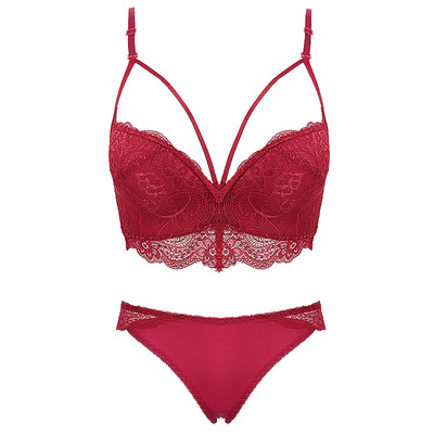 Új modell csipke szett kétrészes melltartóból és bikiniből