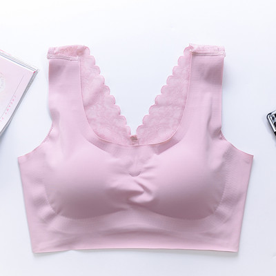 Női mindennapi mellszoba csipkével