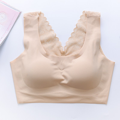 Női mindennapi mellszoba csipkével