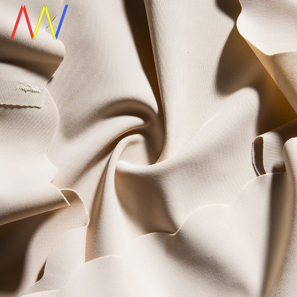 Varrat nélküli női bikini sima minta