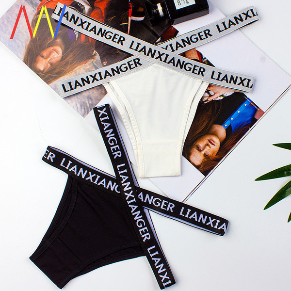 Női bikinik keresztezett gumírozással