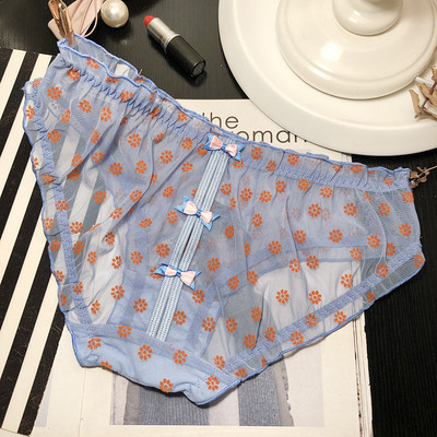 Női átlátszó bikini szalaggal a hátán