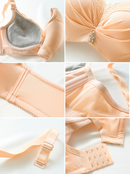 Νέο μοντέλο γυναικείο σουτιέν με δαντέλα και μεταλλικό στοιχείο