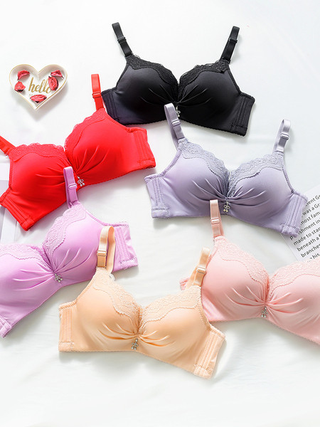 Νέο μοντέλο γυναικείο σουτιέν με δαντέλα και μεταλλικό στοιχείο