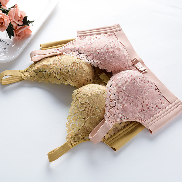 Női csipke melltartó gumival